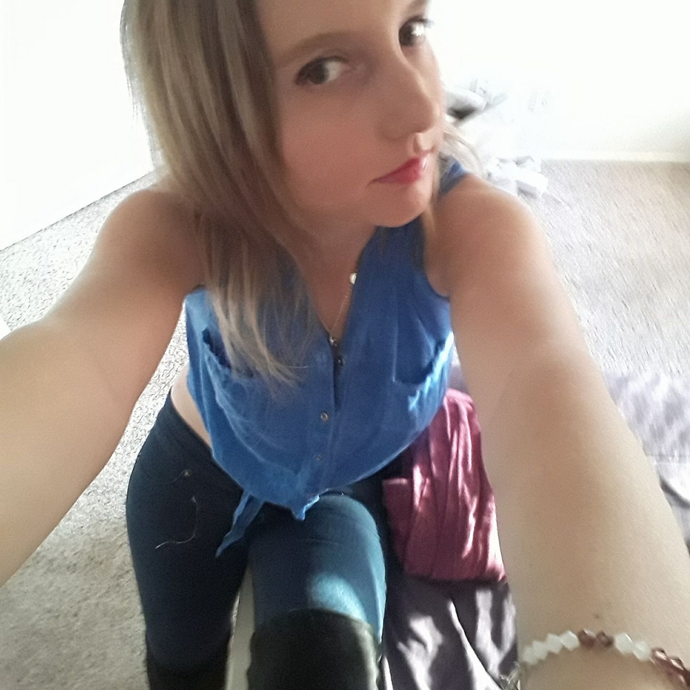 Meet your Posher, Leah